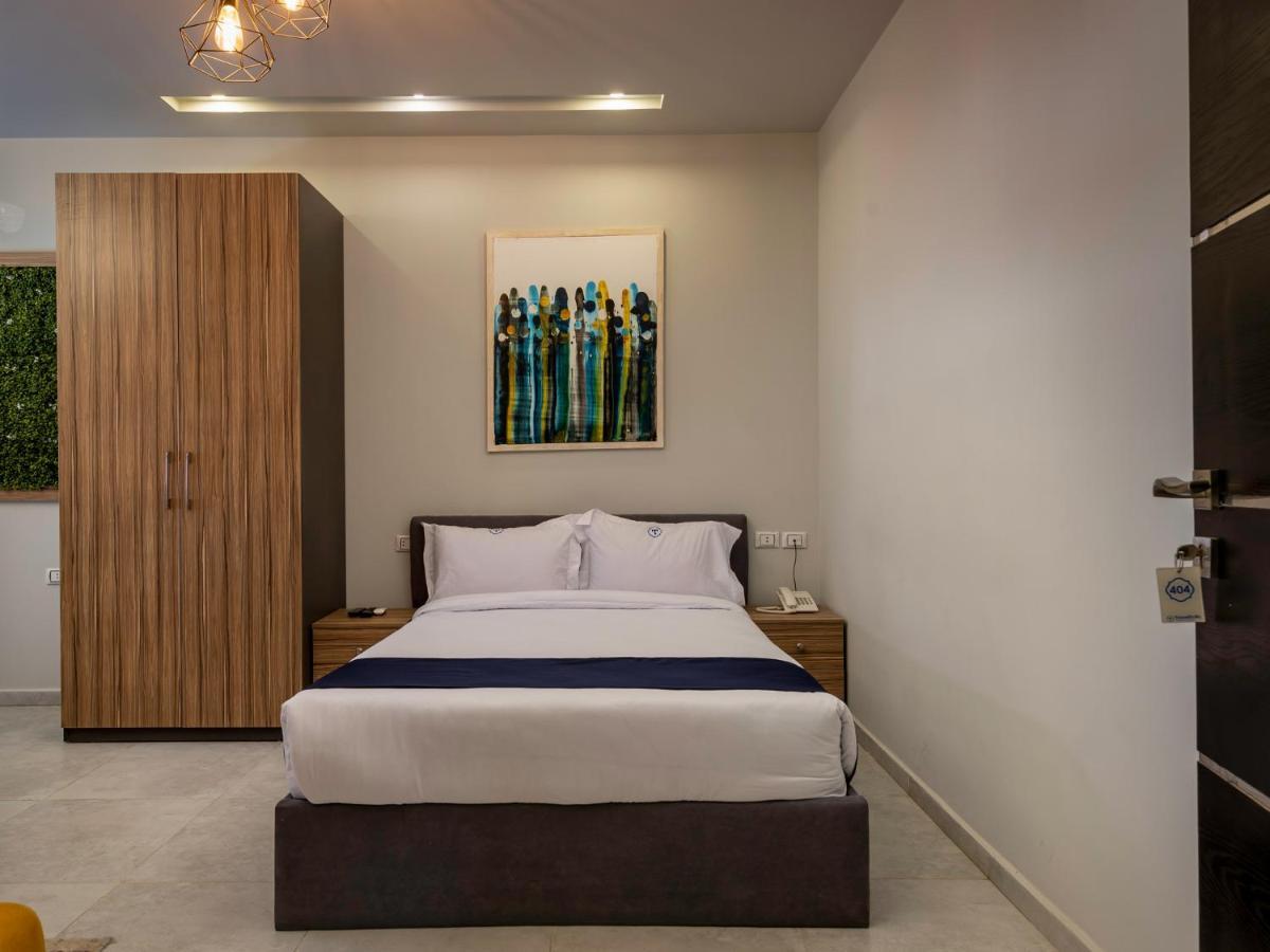 Travelholic Residence Golden Gates Cairo Exterior photo